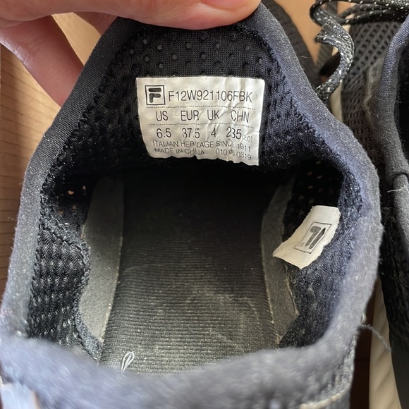 Fila soft capsule runner - Picture 9 of 10